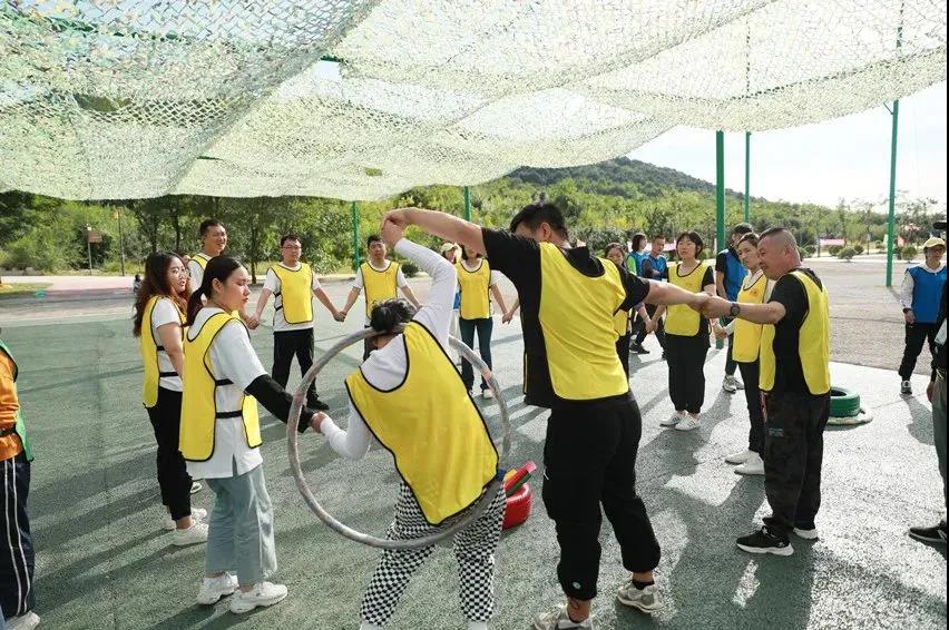 凝心聚力谱新篇——正业集团精英管理学院2021年度拓展训练开营(图5)