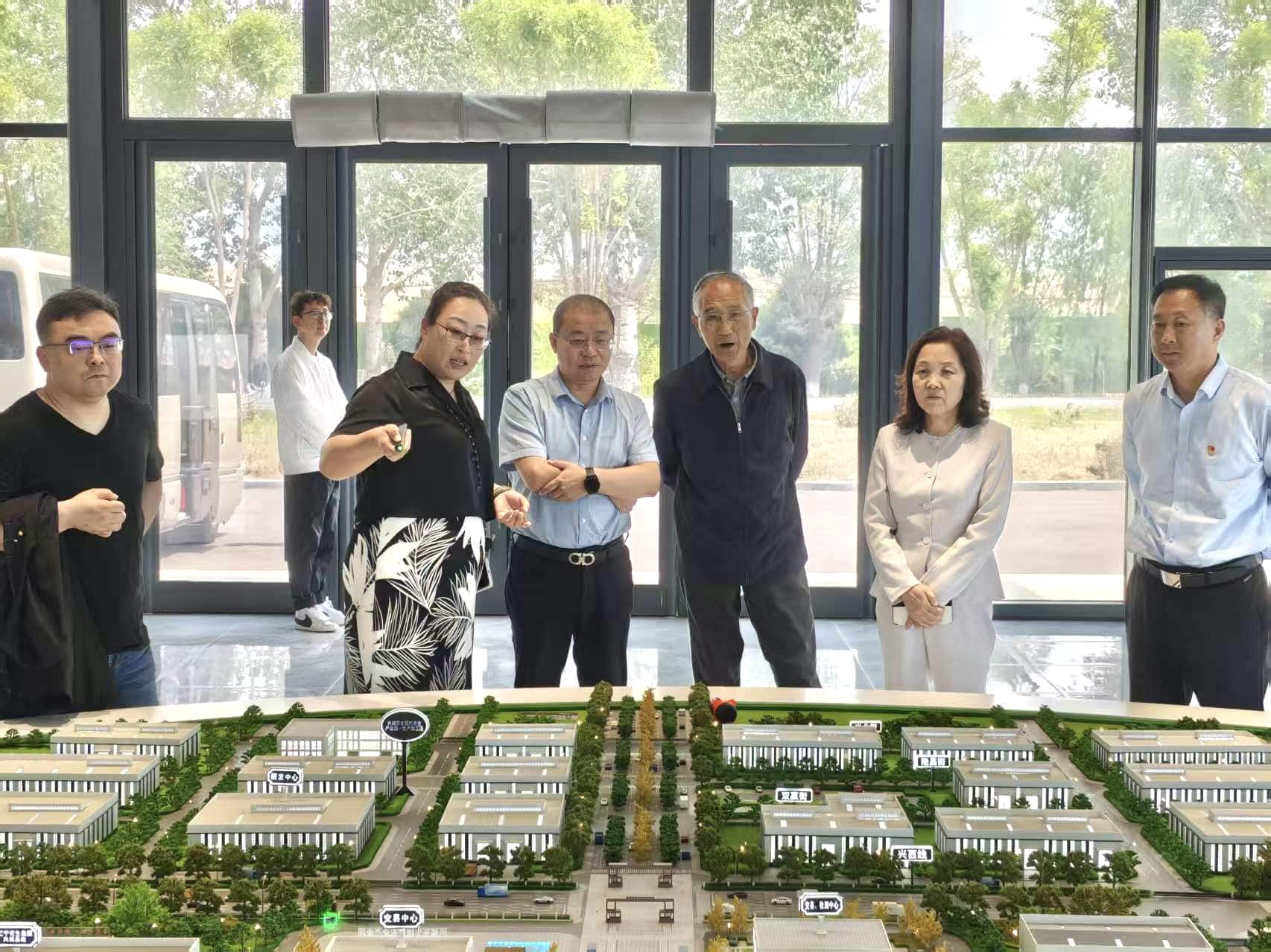 【聚焦产业升级】葫芦岛银行监事会赴正业集团专项调研(图6)